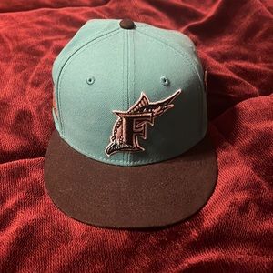 Florida marlin throwback fitted